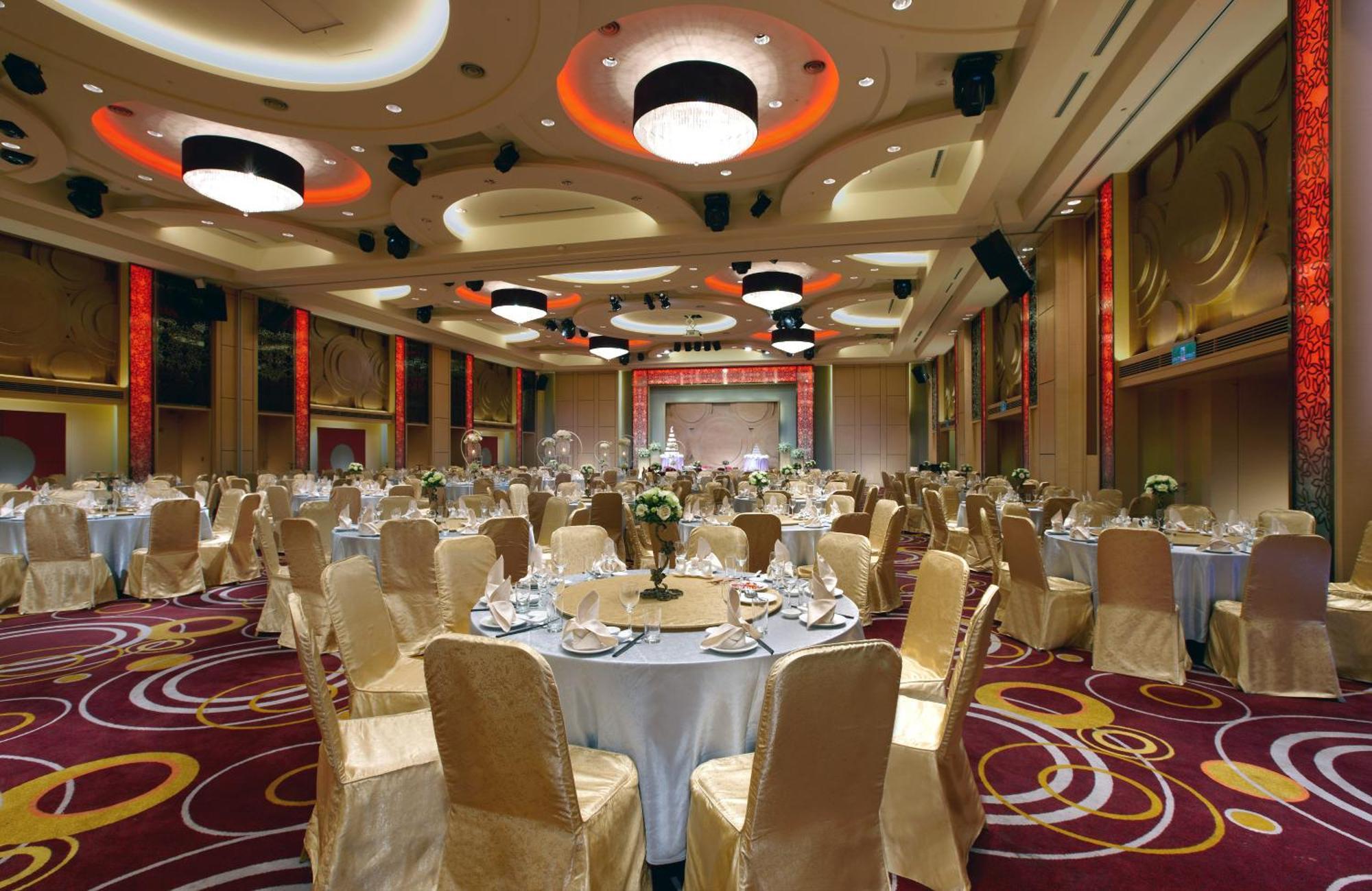 Evergreen Resort Hotel - Jiaosi Jiaoxi Exterior foto The ballroom
